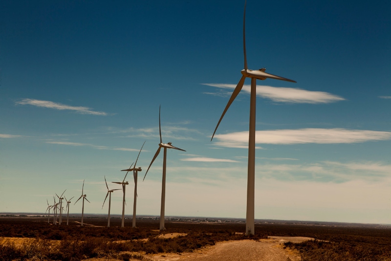 Energías renovables: cómo se impulsan las economías locales con empleos verdes